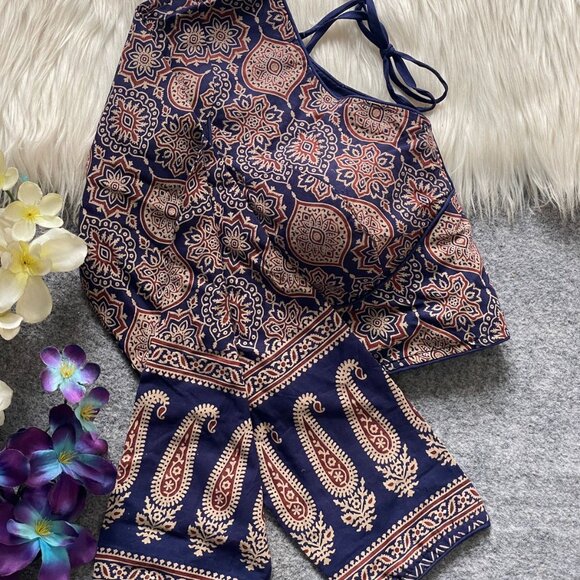 Blouse - Picture 6 of 10